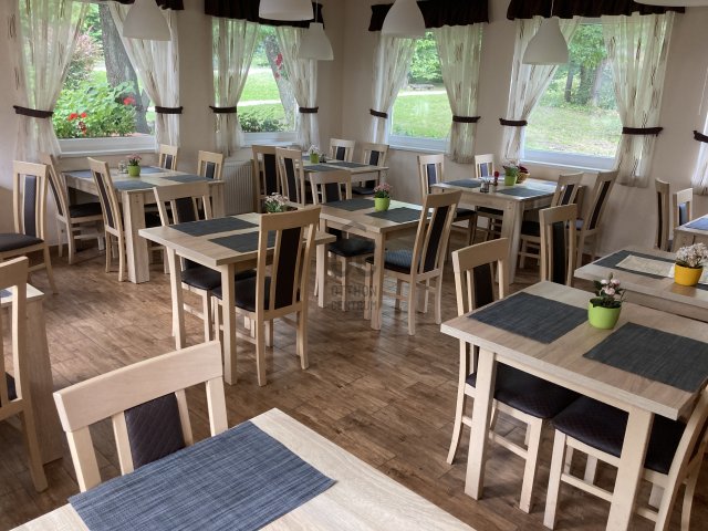 Eladó hotel, Pilisszentkereszten 850 M Ft / költözzbe.hu