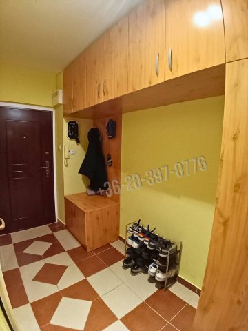 Eladó panellakás, Győrött, Attila utcában 49.9 M Ft, 2 szobás