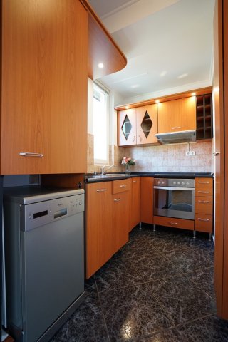 Eladó téglalakás, Budapesten, XIV. kerületben, Mogyoródi úton