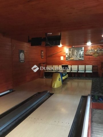 Eladó ipari ingatlan, Budapesten, IV. kerületben 500 M Ft