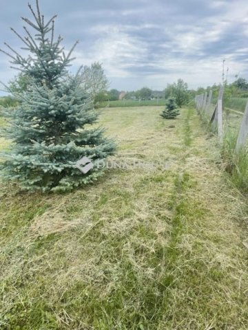 Eladó telek, Kőszárhegyen 16 M Ft / költözzbe.hu