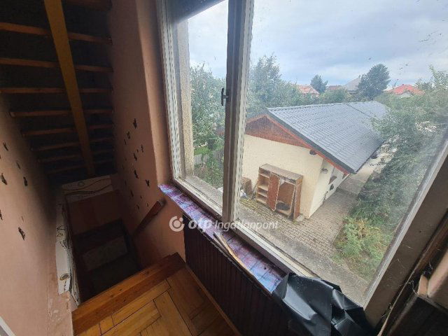 Eladó családi ház, Alsónémediben 74 M Ft, 6 szobás