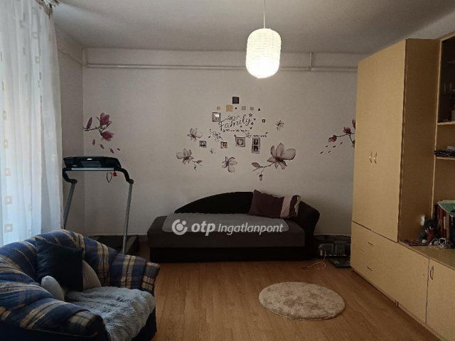 Eladó családi ház, Biriben 39 M Ft, 3 szobás