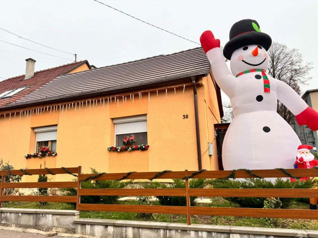 Eladó családi ház, Pécsett, György utcában 65.9 M Ft, 2 szobás