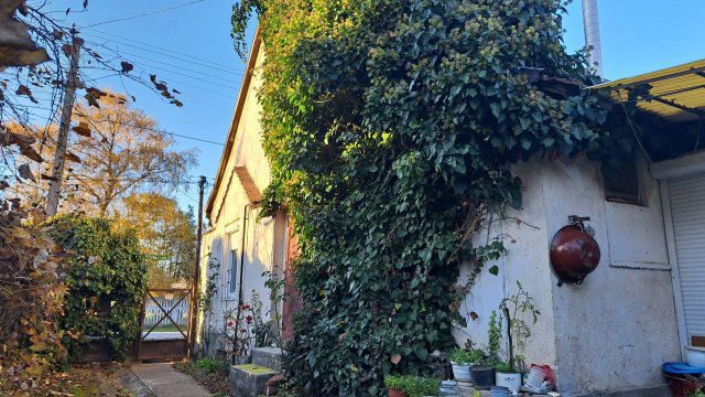 Eladó ikerház, Hidasnémetiben 15 M Ft, 2 szobás