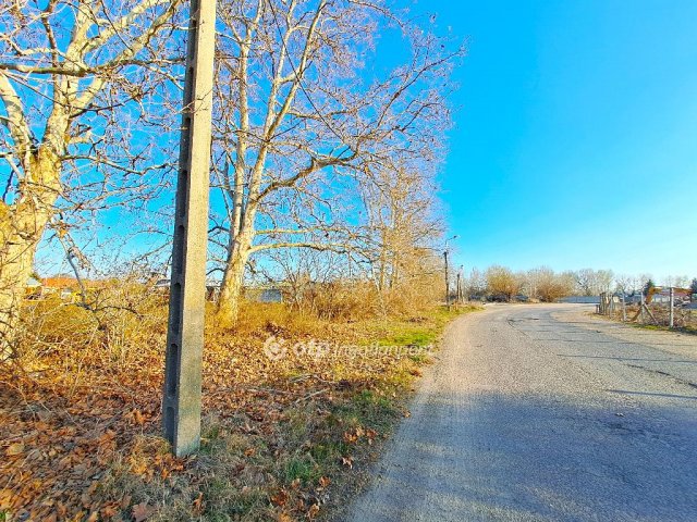 Eladó telek, Kecskeméten 34 M Ft / költözzbe.hu