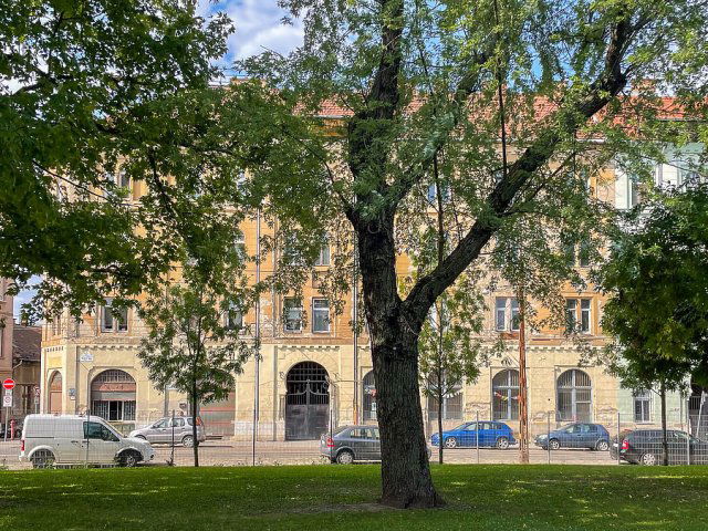 Eladó téglalakás, Budapesten, VIII. kerületben, Dobozi utcában
