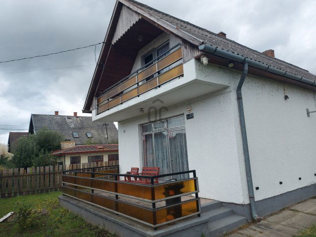 Eladó családi ház, Balatonlelleén 73.9 M Ft, 4 szobás