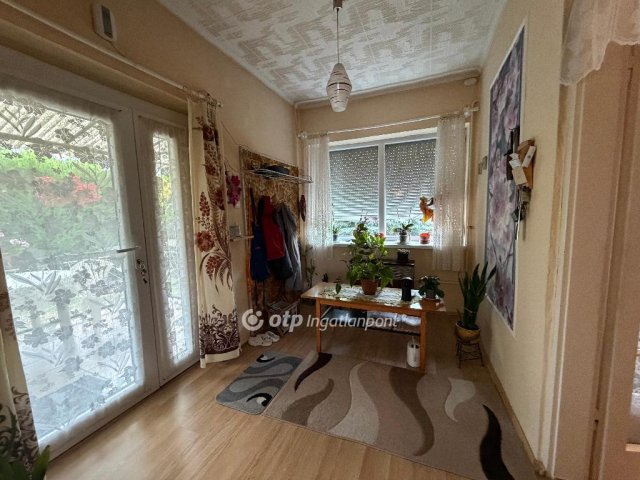 Eladó családi ház, Sarkadon 18.99 M Ft, 2 szobás