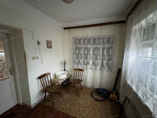 Eladó családi ház, Lőkösházán 8.9 M Ft, 2 szobás