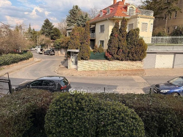 Eladó téglalakás, Budapesten, I. kerületben 84.5 M Ft, 2 szobás