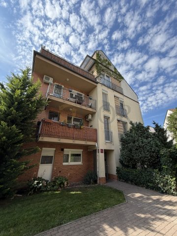 Eladó téglalakás, Budapesten, XVIII. kerületben 84.9 M Ft