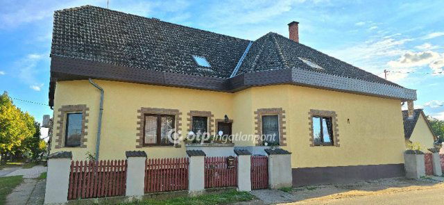Eladó családi ház, Létavértesen 58 M Ft, 4 szobás