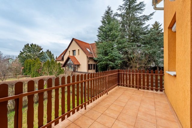 Eladó ikerház, Budapesten, XVI. kerületben 135 M Ft, 3 szobás