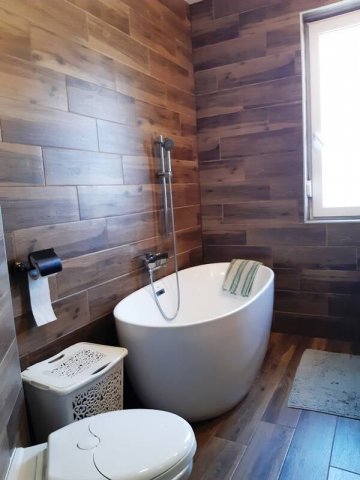 Eladó családi ház, Nagytarcsán 104.9 M Ft, 3 szobás