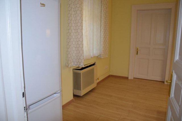 Kiadó téglalakás, albérlet, XII. kerületben, Krisztina körúton