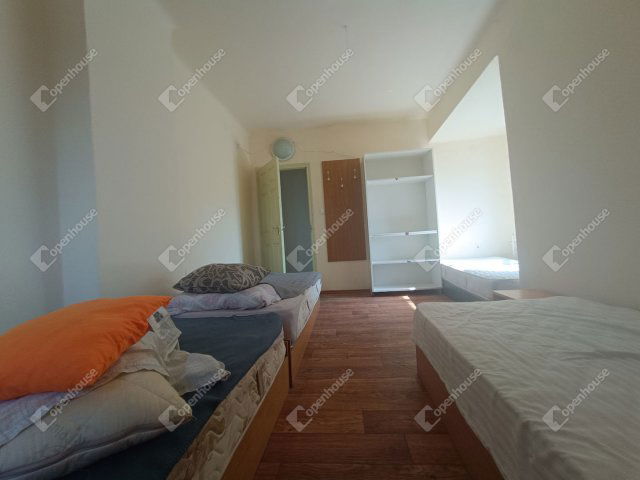 Kiadó ipari ingatlan, Sopronban 1000 E Ft / hó
