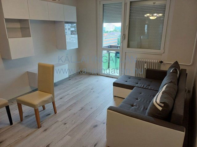 Eladó panellakás, Nyíregyházán, Ószőlő utcában 32.5 M Ft