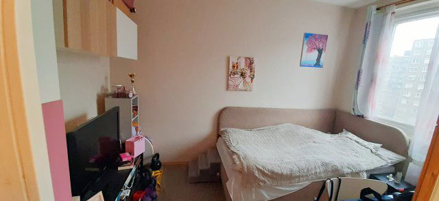 Eladó panellakás, Budapesten, XV. kerületben, Páskomliget utcában