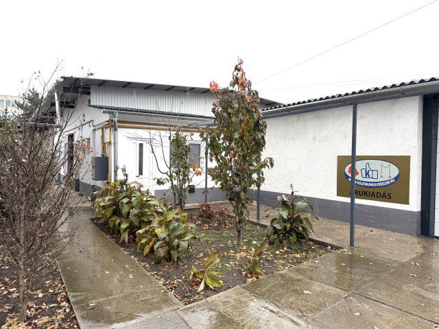 Kiadó üzlethelyiség, Debrecenben 25 E Ft / hó