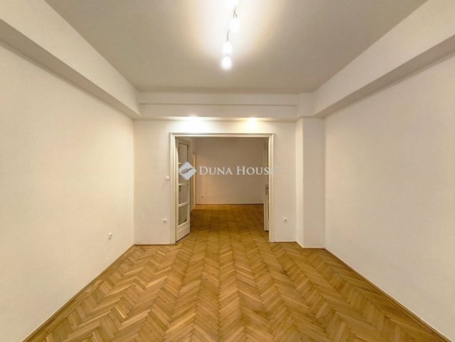 Eladó téglalakás, Budapesten, XI. kerületben 72.9 M Ft, 2 szobás