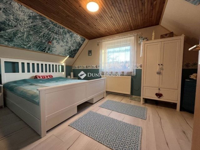 Eladó családi ház, Balatonfűzfőn 114.9 M Ft, 4 szobás