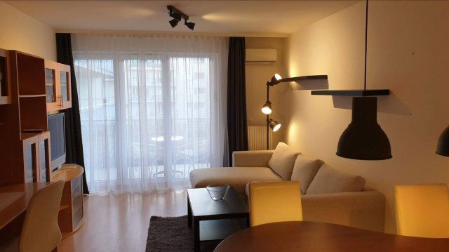 Kiadó téglalakás, albérlet, VIII. kerületben, Szerdahelyi utcában