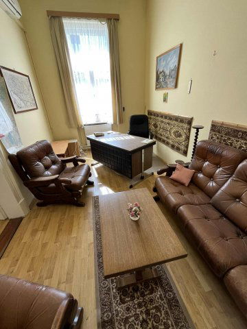 Eladó iroda, Szigetváron 21 M Ft, 2 szobás / költözzbe.hu