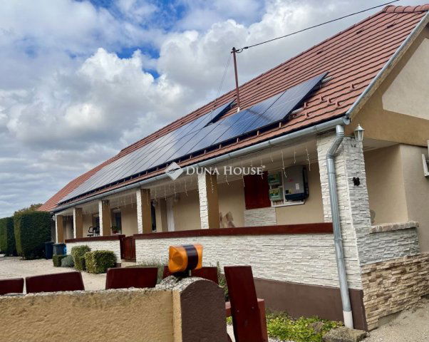 Eladó családi ház, Lovasberényben 79.9 M Ft, 3 szobás