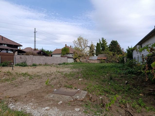 Eladó ikerház, Gödöllőn 129.9 M Ft, 4 szobás