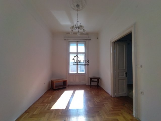 Kiadó téglalakás, albérlet, VI. kerületben, Teréz körúton