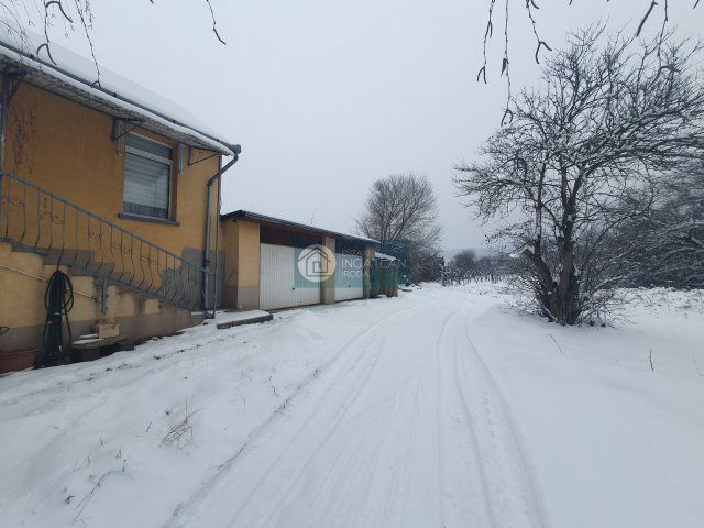 Eladó családi ház, Ózdon, Honvéd utcában 22 M Ft, 6 szobás