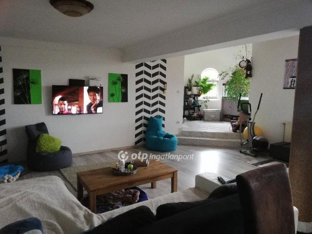 Eladó családi ház, Nagykállóban 83.7 M Ft, 3+1 szobás