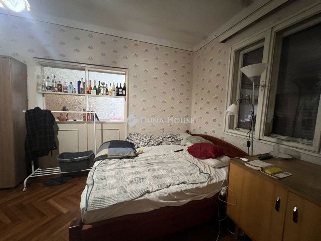 Eladó családi ház, Kisteleken 42.5 M Ft, 2 szobás