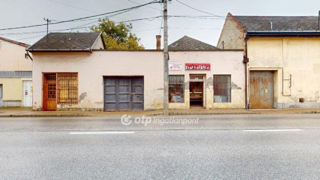 Eladó családi ház, Putnokon 15 M Ft, 3 szobás