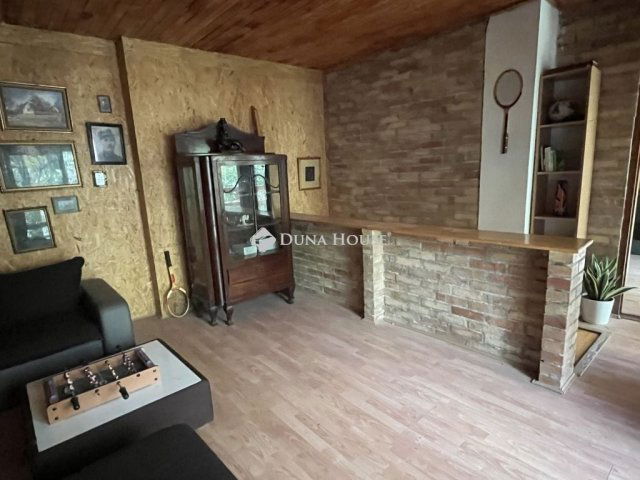 Eladó ikerház, Gárdonyban 69.9 M Ft, 4 szobás