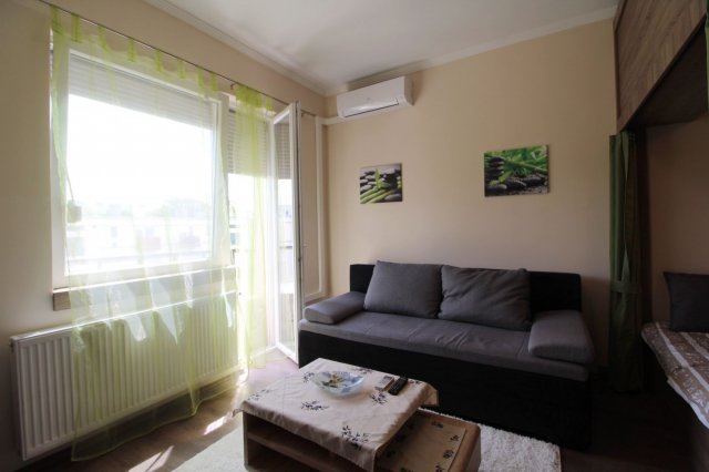 Kiadó téglalakás, albérlet, Debrecenben 180 E Ft / hó, 1 szobás