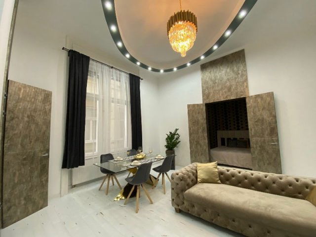 Kiadó téglalakás, albérlet, Budapesten, V. kerületben, 3 szobás