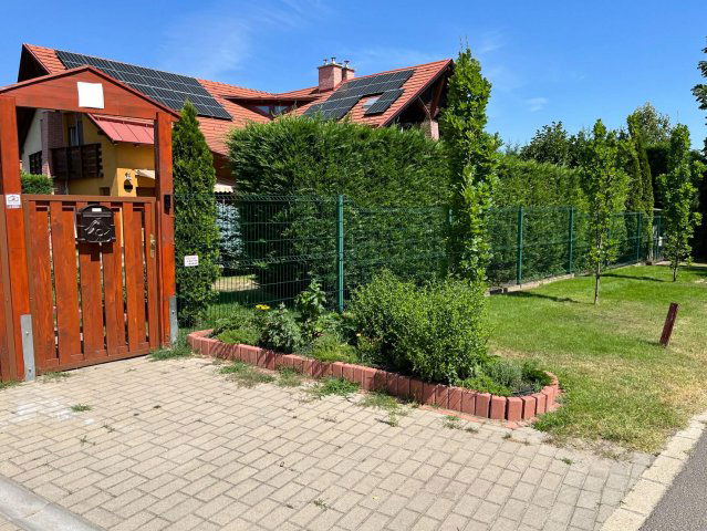 Eladó ikerház, Veresegyházon 149.9 M Ft, 4 szobás