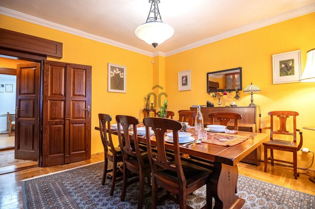 Eladó családi ház, Budapesten, XV. kerületben 187 M Ft, 6 szobás