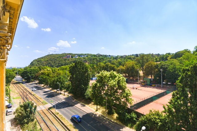 Eladó téglalakás, Budapesten, I. kerületben 116.9 M Ft, 3 szobás