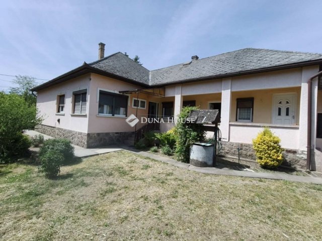 Kiadó családi ház, albérlet, Sülysápon 200 E Ft / hó