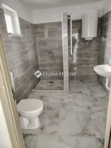 Eladó családi ház, Kübekházán 52 M Ft, 3 szobás