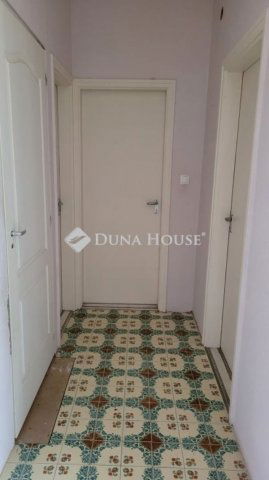 Eladó családi ház, Ceglédbercelen 67 M Ft, 4 szobás