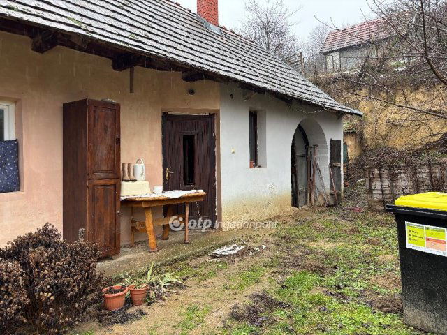 Eladó családi ház, Nagyberényen 25 M Ft, 2 szobás