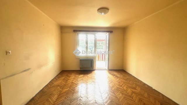 Eladó téglalakás, Szombathelyen 39.9 M Ft, 2 szobás