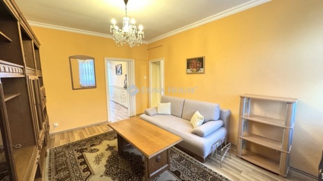 Eladó téglalakás, Szombathelyen 42.9 M Ft, 2 szobás