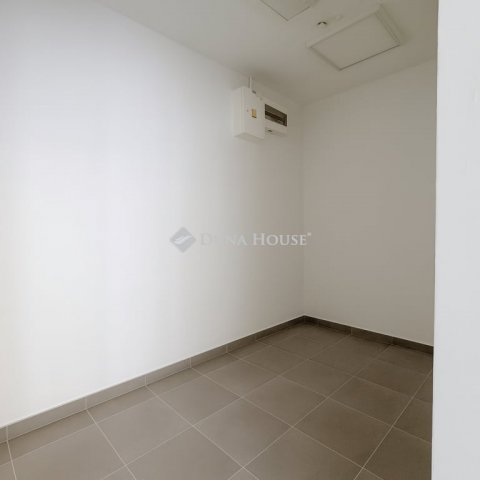 Eladó üzlethelyiség, Budapesten, VIII. kerületben 37.9 M Ft