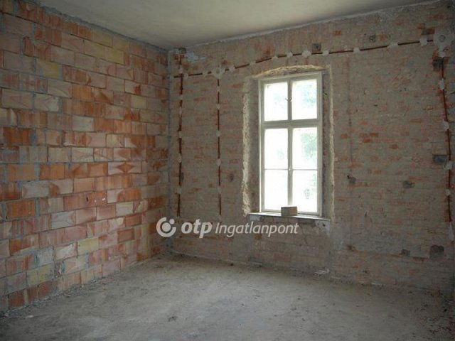 Eladó nyaraló, Csányon 199 M Ft, 1 szobás / költözzbe.hu