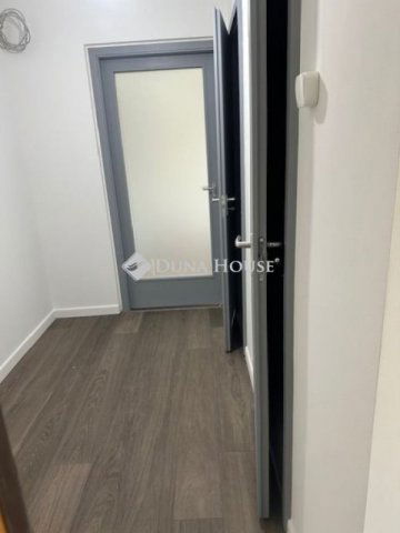 Eladó panellakás, Budapesten, XV. kerületben 82 M Ft, 3+1 szobás